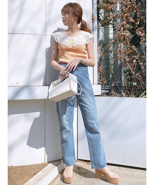 dazzlin(ダズリン)の「ラペルレースカラーニットトップス(ニット/セーター・レディース・パープル/オフホワイト/チャコールグレー/オレンジ・FREE)」の12枚目の写真