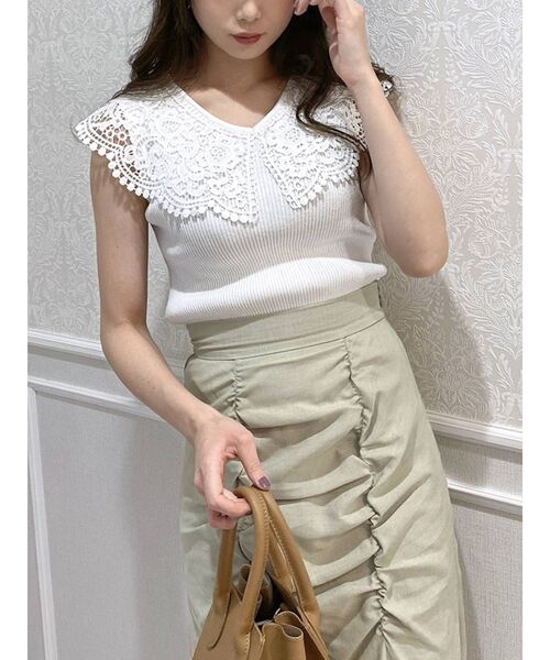 dazzlin(ダズリン)の「ラペルレースカラーニットトップス(ニット/セーター・レディース・パープル/オフホワイト/チャコールグレー/オレンジ・FREE)」の15枚目の写真