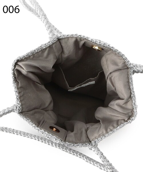 DRESKIP(ドレスキップ)の「◆タックハンドルシェル編みトート(トートバッグ・レディース・ブラック/シルバー/アイボリー・00)」の9枚目の写真