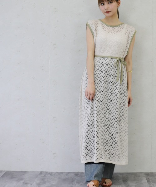 Per sist ence(パーシエンス)の「Per sist ence/パーシエンス 透かし編みニット 配色ワンピース(ワンピース・レディース・オフホワイト/ブラウン/オリーブ・FREE)」の5枚目の写真