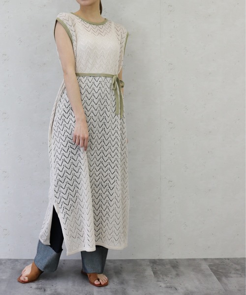 Per sist ence(パーシエンス)の「Per sist ence/パーシエンス 透かし編みニット 配色ワンピース(ワンピース・レディース・オフホワイト/ブラウン/オリーブ・FREE)」の6枚目の写真