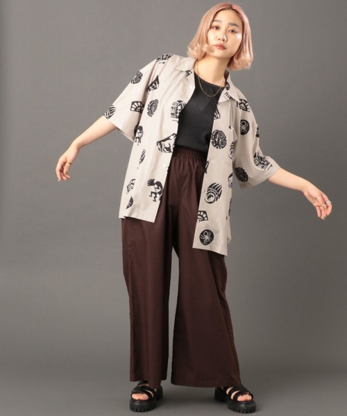 AVIREX(アヴィレックス)の「【直営店限定】半袖 シャツ ホピ / S/S SHIRT HOPI / アヴィレックス / AVIREX(シャツ/ブラウス・レディース・ベージュ/グレー・MEDIUM/LARGE)」の15枚目の写真
