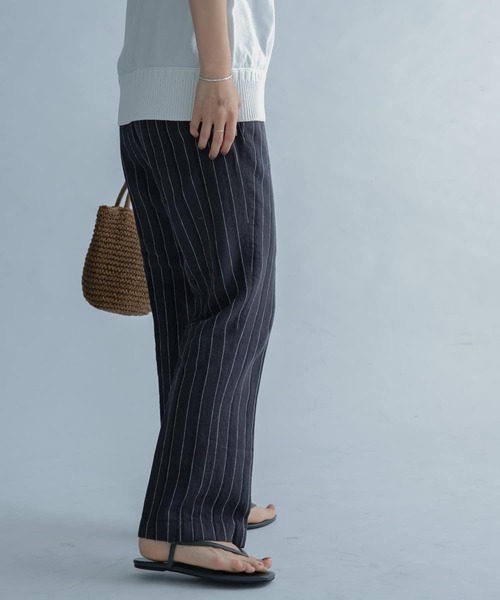 FORK&SPOON（フォークアンドスプーン）の「FORK&SPOON　ピンストライプヘリンボーンパンツ（その他パンツ・レディース・チャコールグレー/ナチュラル・1/2）」の10枚目の写真