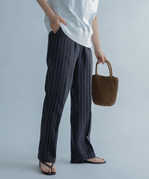 FORK&SPOON（フォークアンドスプーン）の「FORK&SPOON　ピンストライプヘリンボーンパンツ（その他パンツ・レディース・チャコールグレー/ナチュラル・1/2）」の11枚目の写真