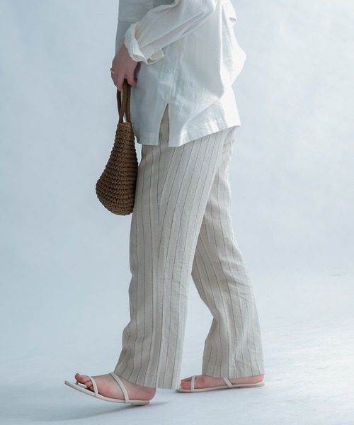 FORK&SPOON（フォークアンドスプーン）の「FORK&SPOON　ピンストライプヘリンボーンパンツ（その他パンツ・レディース・チャコールグレー/ナチュラル・1/2）」の19枚目の写真