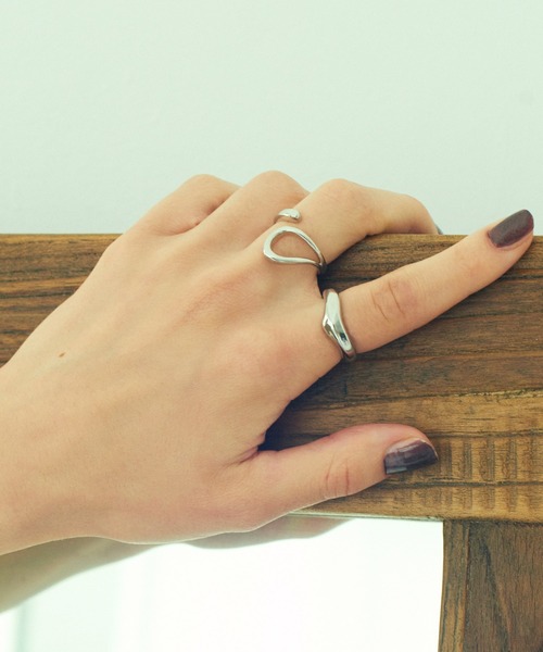 GOLDY（ゴールディ）の「ループ ライン メタル セット リング（リング・レディース・シルバー/ゴールド/その他1/その他2・FREE）」の2枚目の写真