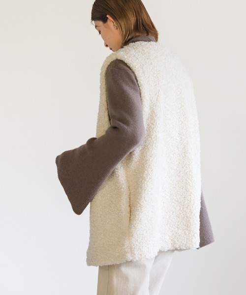 select MOCA（セレクトモカ）の「アルパカタッチフレアスリーブタートルニット（ニット/セーター・レディース・ブラック/アイボリー/モカ・FREE）」の10枚目の写真