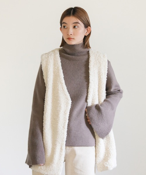 select MOCA（セレクトモカ）の「アルパカタッチフレアスリーブタートルニット（ニット/セーター・レディース・ブラック/アイボリー/モカ・FREE）」の8枚目の写真