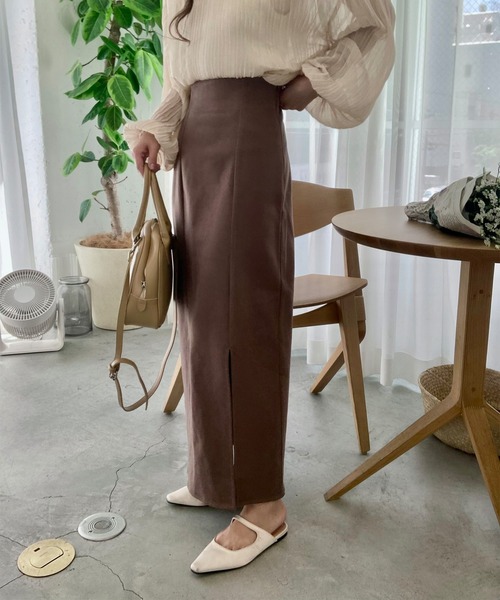 LAUIR(ラウアー)の「スリットタイトロングスカート(スカート・レディース・カーキブラウン/モカ/グレイッシュベージュ/ブラック・MEDIUM/LARGE/SMALL/X-LARGE)」の14枚目の写真