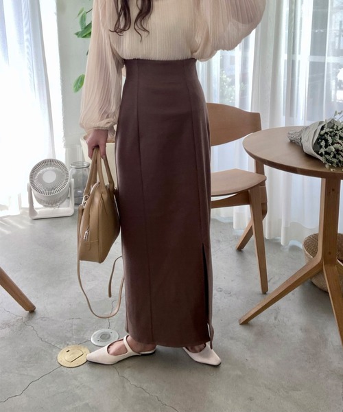 LAUIR(ラウアー)の「スリットタイトロングスカート(スカート・レディース・カーキブラウン/モカ/グレイッシュベージュ/ブラック・MEDIUM/LARGE/SMALL/X-LARGE)」の15枚目の写真