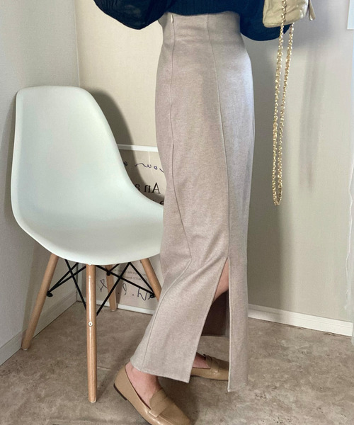 LAUIR(ラウアー)の「スリットタイトロングスカート(スカート・レディース・カーキブラウン/モカ/グレイッシュベージュ/ブラック・MEDIUM/LARGE/SMALL/X-LARGE)」の19枚目の写真