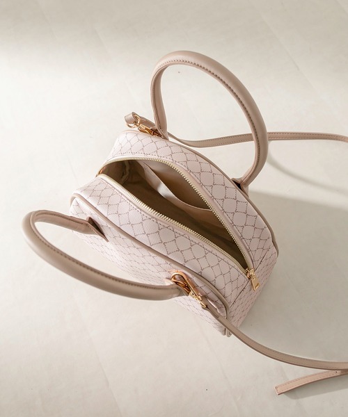 OLIVE des OLIVE(オリーブデオリーブ)の「モノグラムボストンバッグ(ボストンバッグ・レディース・ダークブラウン/ベージュ・FREE)」の8枚目の写真