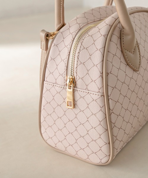 OLIVE des OLIVE(オリーブデオリーブ)の「モノグラムボストンバッグ(ボストンバッグ・レディース・ダークブラウン/ベージュ・FREE)」の11枚目の写真