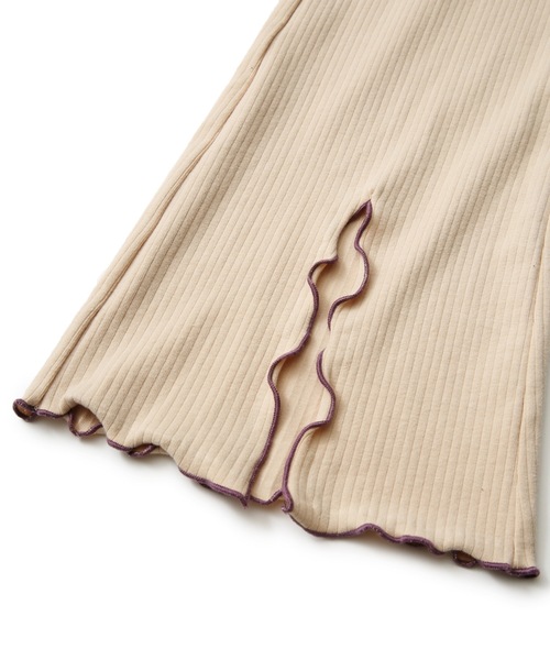 roial（ロイアル）の「WOVEN/ROIAL(ロイアル）ワイドフレアスリット入りリブロングパンツ（その他パンツ・レディース・ブルー系その他/ブラック/ベージュ・SMALL/MEDIUM）」の16枚目の写真