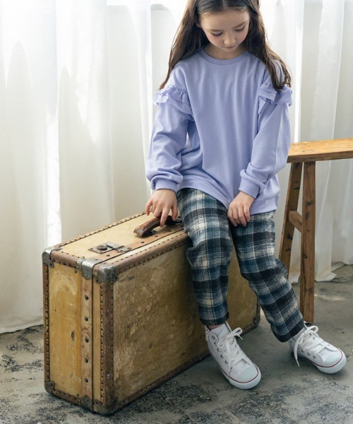 lulpini（ルルピー二）の「kids ポンチフリルドッキングプルオーバー（パーカー・キッズ・アイボリー/ブラック/ブルー・S/M/L）」の20枚目の写真