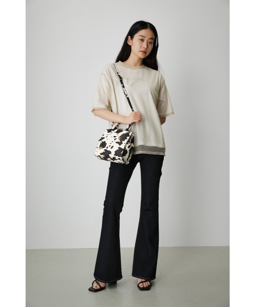 AZUL by moussy(アズールバイマウジー)の「METAL FRAME BAG Ⅱ/メタルフレームバッグⅡ(ショルダーバッグ・レディース・ブラック/ダークグリーン/ボルドー/ホワイト系その他・FREE)」の11枚目の写真