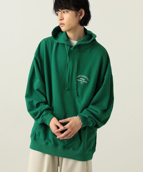 BeAMS DOT（ビームスドット）の「【WEB限定】BeAMS DOT / アーチ刺繍 パーカー（スウェット・メンズ・グレー/グリーン・MEDIUM/LARGE）」の5枚目の写真