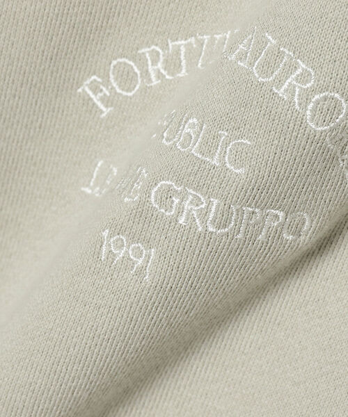 BeAMS DOT（ビームスドット）の「【WEB限定】BeAMS DOT / アーチ刺繍 パーカー（スウェット・メンズ・グレー/グリーン・MEDIUM/LARGE）」の22枚目の写真