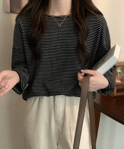 mebole(メボレ)の「シンプルボーダーロングスリーブTシャツ(Tシャツ/カットソー・レディース・ホワイト/ブラック/ブラウン・FREE)」の13枚目の写真