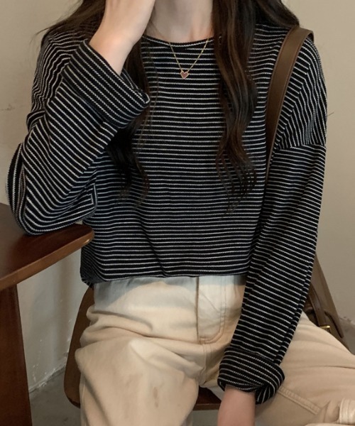 mebole(メボレ)の「シンプルボーダーロングスリーブTシャツ(Tシャツ/カットソー・レディース・ホワイト/ブラック/ブラウン・FREE)」の15枚目の写真