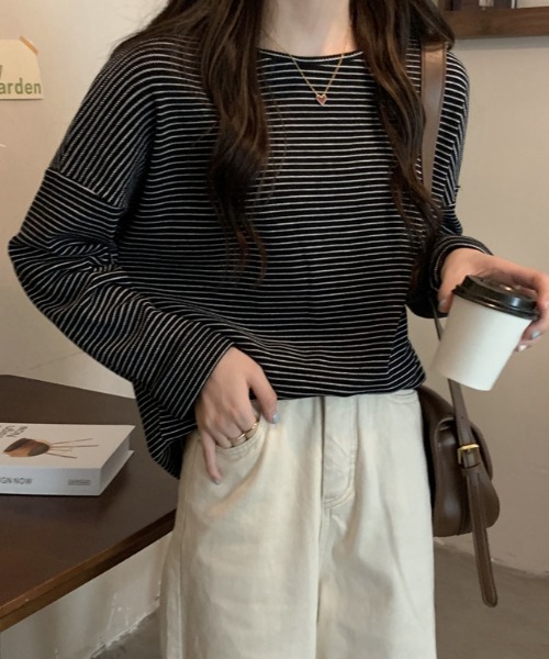 mebole(メボレ)の「シンプルボーダーロングスリーブTシャツ(Tシャツ/カットソー・レディース・ホワイト/ブラック/ブラウン・FREE)」の14枚目の写真