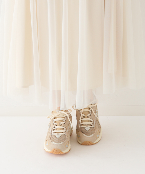 SLOBE IENA（スローブイエナ）の「【NEW BALANCE / ニューバランス】 ML725（スニーカー・レディース・ベージュ・22.5cm/23cm/23.5cm/24cm/24.5cm）」の17枚目の写真