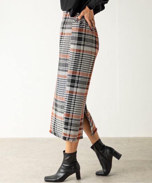 MILLION CARATS（ミリオンカラッツ）の「ツイードビッグチェックスカート（スカート・レディース・オレンジ/グリーン/ブラウン/イエロー/パープル・FREE）」の8枚目の写真