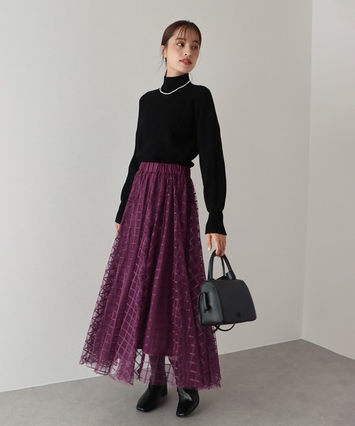 BLUEEAST（ブルーイースト）の「シアーチェックスカート（スカート・レディース・ブラック/グレー/ネイビー/ボルドー/ベージュ・MEDIUM）」の13枚目の写真