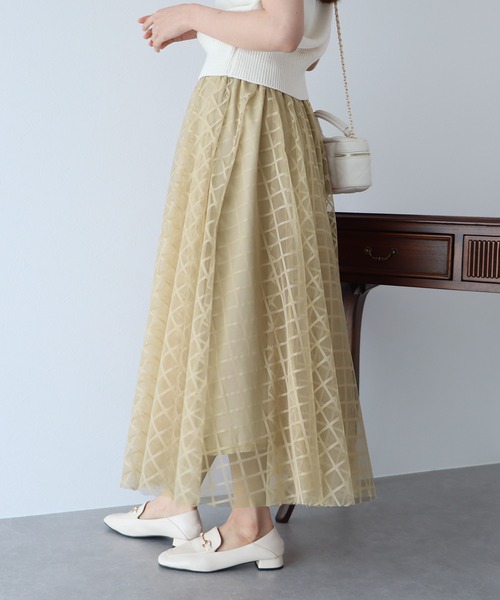 BLUEEAST（ブルーイースト）の「シアーチェックスカート（スカート・レディース・ブラック/グレー/ネイビー/ボルドー/ベージュ・MEDIUM）」の17枚目の写真