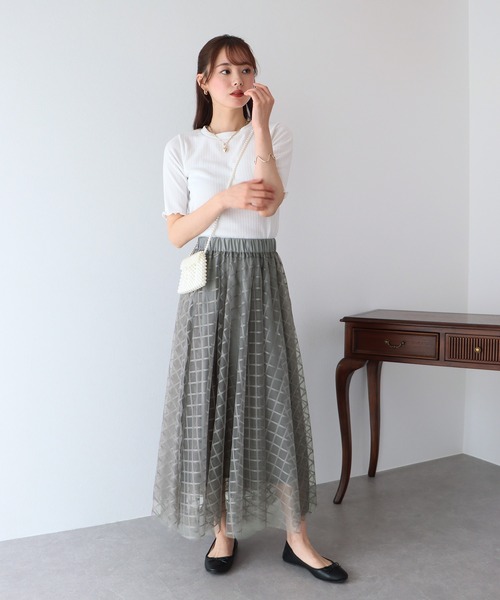 BLUEEAST（ブルーイースト）の「シアーチェックスカート（スカート・レディース・ブラック/グレー/ネイビー/ボルドー/ベージュ・MEDIUM）」の15枚目の写真