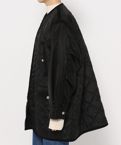 yuw（ユウ）の「ツイルミリタリーミドルブルゾン　179533（ミリタリージャケット・レディース・ブラック/カーキ・FREE）」の4枚目の写真