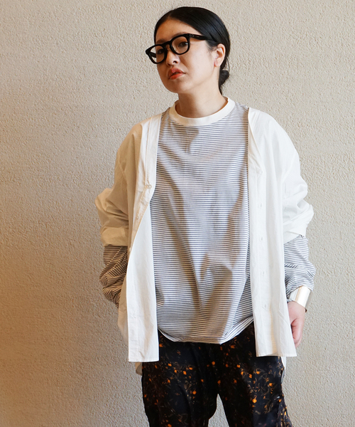 JOURNAL STANDARD LUXE（ジャーナルスタンダード　ラックス）の「クリアボーダー クルーネック-Big-プルオーバー（Tシャツ/カットソー・レディース・ブラック/レッド/ブルー・FREE）」の6枚目の写真