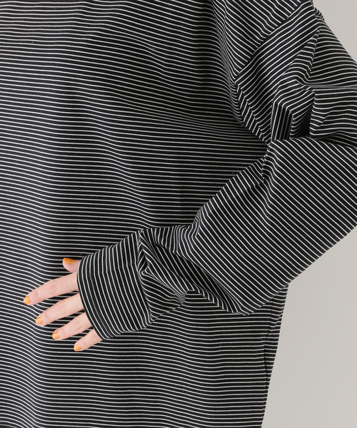 JOURNAL STANDARD LUXE（ジャーナルスタンダード　ラックス）の「クリアボーダー クルーネック-Big-プルオーバー（Tシャツ/カットソー・レディース・ブラック/レッド/ブルー・FREE）」の22枚目の写真