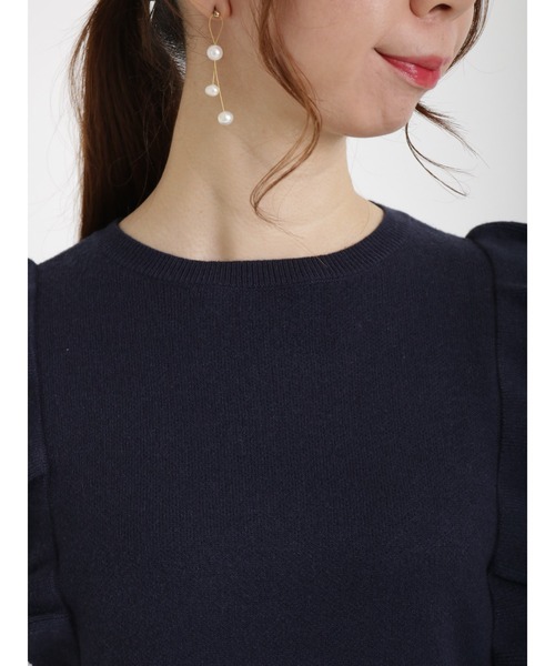 Te chichi（テチチ）の「総針ショルダーフリルニット（ニット/セーター・レディース・ネイビー/ブラック/オフホワイト・ﾌﾘ-）」の14枚目の写真