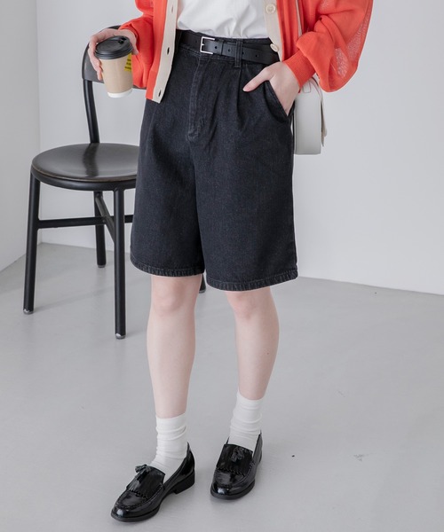 BONLECILL(ボンルシール)の「ハーフデニムパンツ(デニムパンツ・レディース・ネイビー/ブルー/ブラック/アイボリー・M/L)」の3枚目の写真