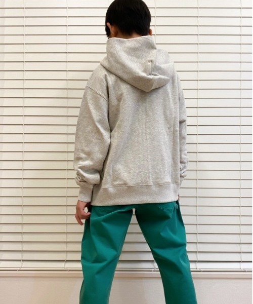 Lee（リー）の「Lee/リー キッズ　30/10裏毛ロゴ入りZIPパーカー（パーカー・キッズ・グレー/ブラック・150/130/140）」の12枚目の写真