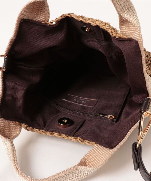 COOCO（クーコ）の「メタリックテープハンドル２ＷＡＹミニショルダーバッグ（かごバッグ・レディース・ピンク/カーキ/グリーン/ナチュラル/キャメル/グレー系その他・9）」の8枚目の写真