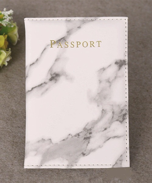 Mayree（メイリー）の「【resonance】マーブル 大理石調 パスポートケース【6色展開】（パスポートケース・レディース・ホワイト×ブラック/ホワイト×グリーン/ホワイト×ブルー/ブラック×シルバー/ブラウン系/ホワイト×ピンク・FREE）」の3枚目の写真