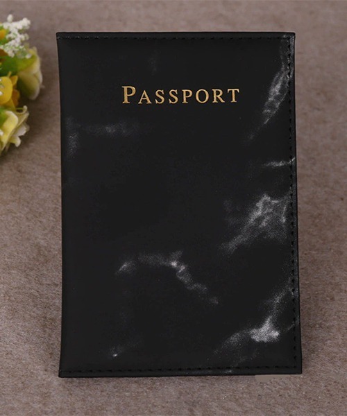 Mayree（メイリー）の「【resonance】マーブル 大理石調 パスポートケース【6色展開】（パスポートケース・レディース・ホワイト×ブラック/ホワイト×グリーン/ホワイト×ブルー/ブラック×シルバー/ブラウン系/ホワイト×ピンク・FREE）」の5枚目の写真