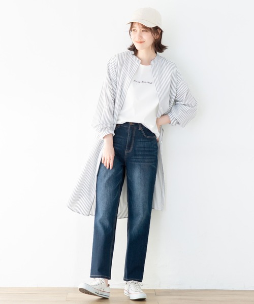 Viola e Viola(ヴィオラエヴィオラ)の「ちょうどいいゆる感、デニムパンツ(デニムパンツ・レディース・ライトブルー/ナチュラル/ダークネイビー/ネイビー・X-LARGE/MEDIUM/XX-LARGE/LARGE)」の19枚目の写真