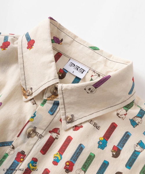make a ray!（メイク ア レイ！）の「【PEZ/ペッツ】キャラクターキャンディーケース レトロイラスト総柄プリント 半袖ボタンダウンシャツ/ビッグシルエット（シャツ/ブラウス・レディース・アイボリー/ナチュラル/キナリ・M/L）」の8枚目の写真