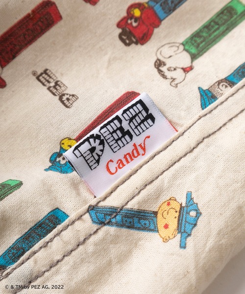 make a ray!（メイク ア レイ！）の「【PEZ/ペッツ】キャラクターキャンディーケース レトロイラスト総柄プリント 半袖ボタンダウンシャツ/ビッグシルエット（シャツ/ブラウス・レディース・アイボリー/ナチュラル/キナリ・M/L）」の7枚目の写真