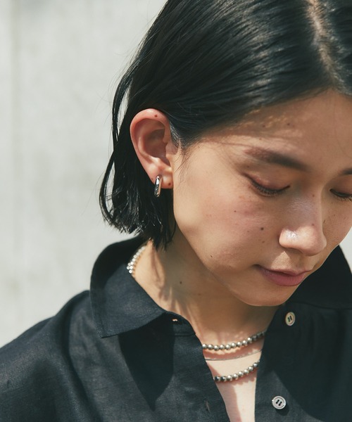 RIVE DROITE(リヴドロワ)の「シーズンレスで使える/ボリュームフープピアス(ピアス(両耳用)・レディース・シルバー/ゴールド・FREE)」の8枚目の写真