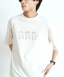 CHAIR TEE