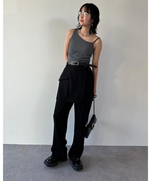 HANNE(アン)の「カップインアシンメトリータンク(Tシャツ/カットソー・レディース・ブラック/グレー/ベージュ・FREE)」の10枚目の写真