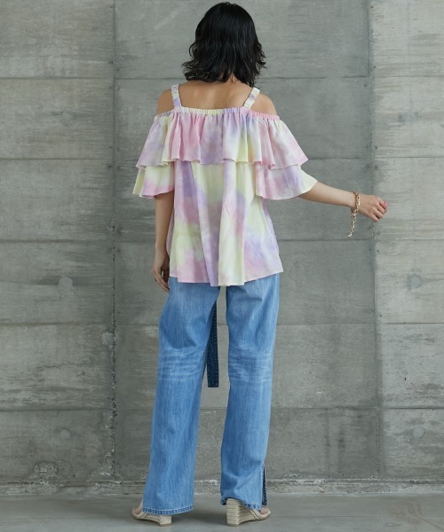 GEVS.(ジェイヴィス)の「<大きいサイズ> ムラ染プリントオフショルフリルブラウス GEVS.(シャツ/ブラウス・レディース・ブルー系/パープル系・4L/LL/5L/L/3L)」の22枚目の写真