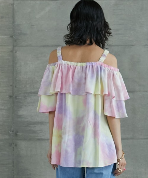 GEVS.(ジェイヴィス)の「<大きいサイズ> ムラ染プリントオフショルフリルブラウス GEVS.(シャツ/ブラウス・レディース・ブルー系/パープル系・4L/LL/5L/L/3L)」の20枚目の写真