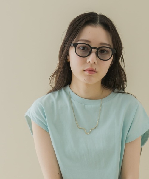 SMELLY（スメリー）の「マットフレームサングラス（サングラス・レディース・ブラック/ブラウン系その他・-）」の2枚目の写真