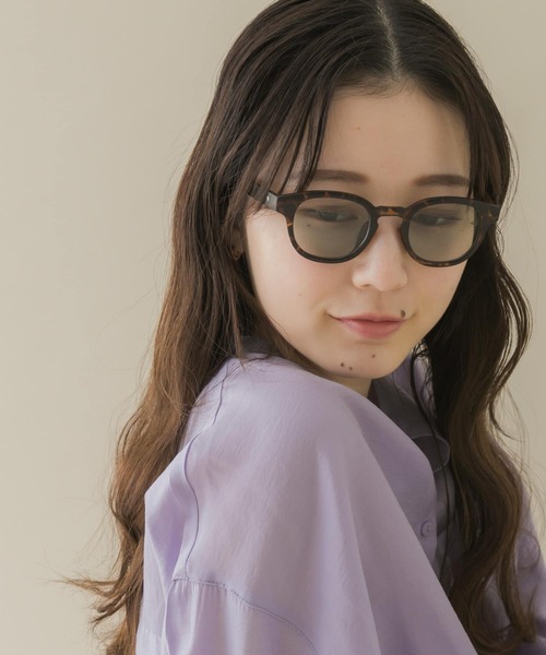 SMELLY（スメリー）の「マットフレームサングラス（サングラス・レディース・ブラック/ブラウン系その他・-）」の4枚目の写真