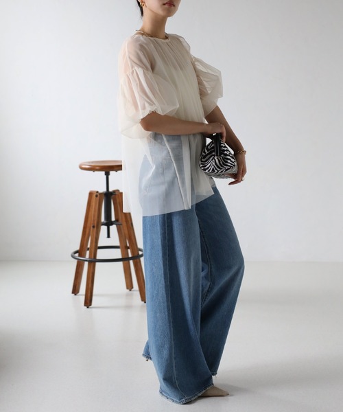 r.（アールドット）の「チュールレイヤード パフスリーブギャザーブラウス（シャツ/ブラウス・レディース・ブラック/アイボリー/チャコールグレー/グレー・FREE）」の11枚目の写真